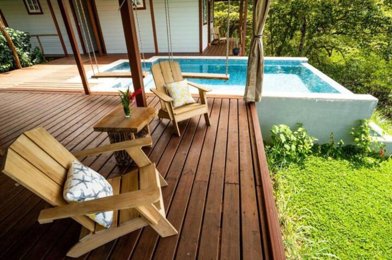 Casa Marlin Bed & Breakfast Bocas del Toro Exterior photo