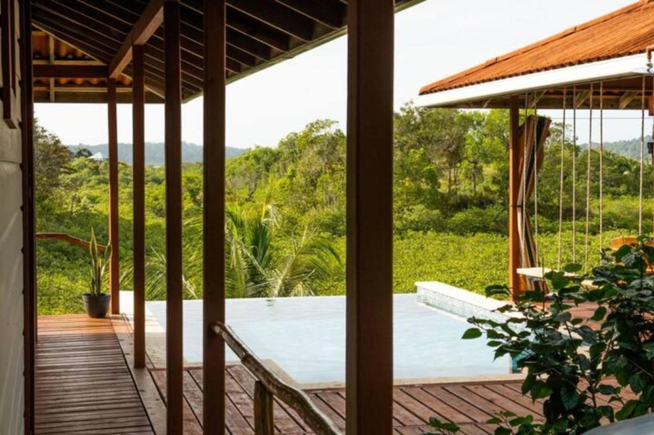 Casa Marlin Bed & Breakfast Bocas del Toro Exterior photo